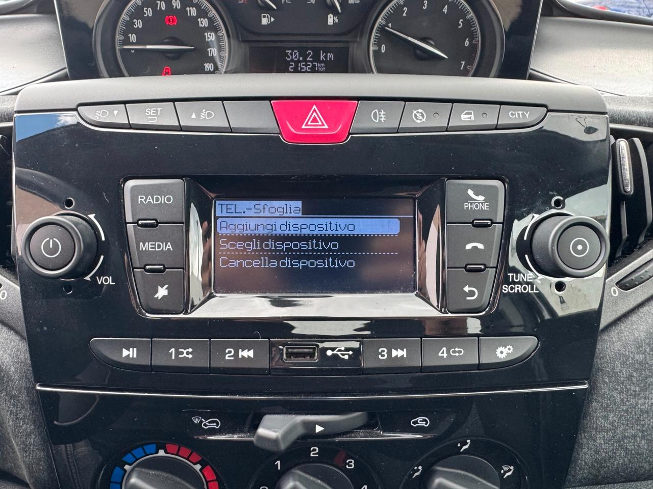 Lancia Ypsilon 1.0 FireFly 5 porte S&S Hybrid UnYca