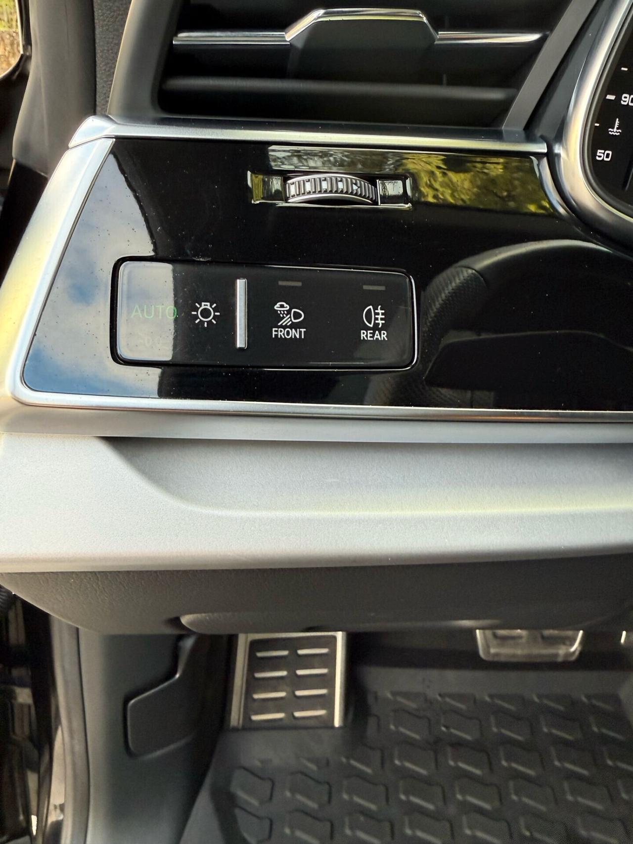 Audi Q8 50 3.0 Tdi 286cv Hybrid Quattro Stronic SLINE 2019
