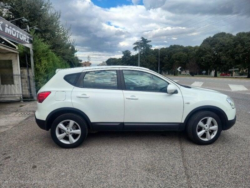 Nissan Qashqai Qashqai 2.0 dCi DPF 4WD Acenta