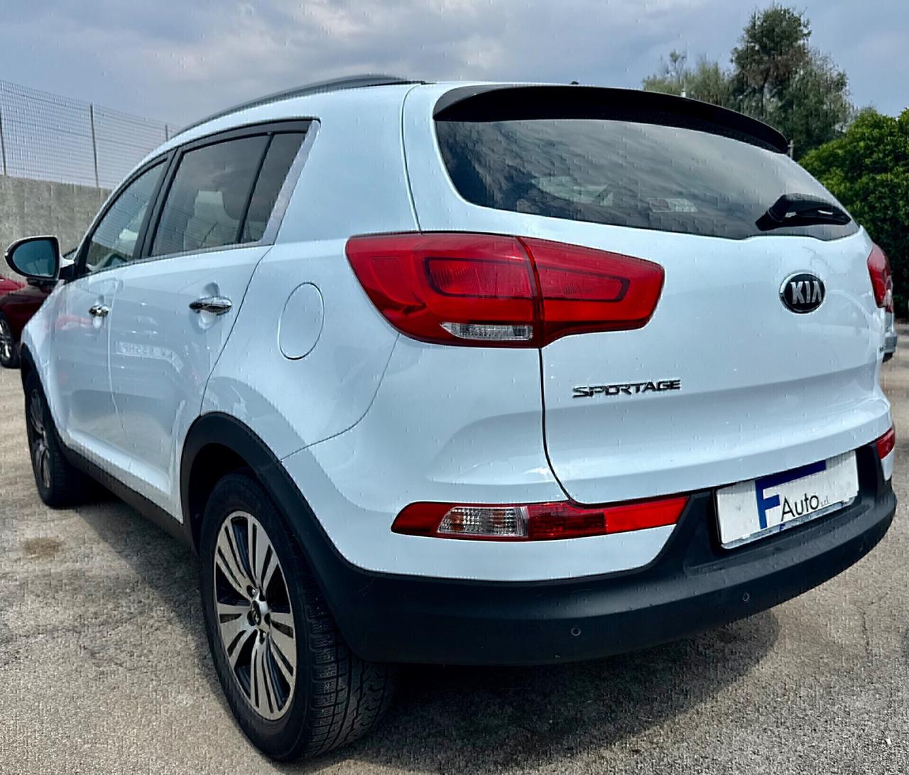 Kia Sportage 1.7 CRDI VGT 2WD,Bluetooth,Cruise control,LED diurni,ecc.