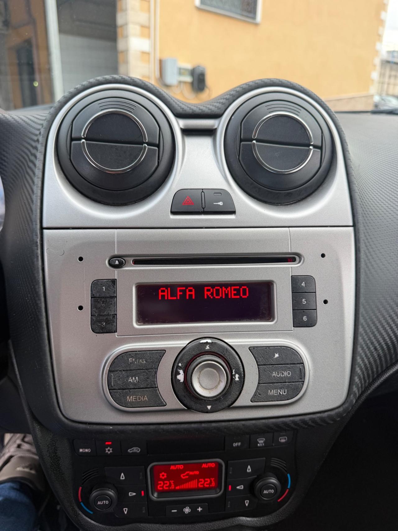 Alfa Romeo MiTo 1.4 105 CV Sport Pack 2011