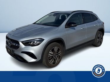 Mercedes-Benz GLA 180 d Automatic Advanced Progressive