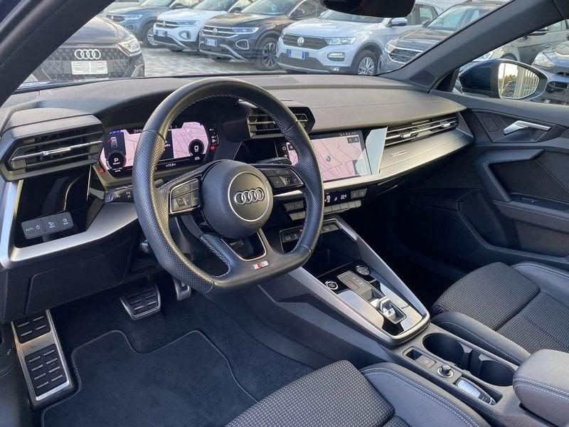 Audi A3 SPB S line interno ed esterno 2.0 TDI 150CV S-Tronic 35