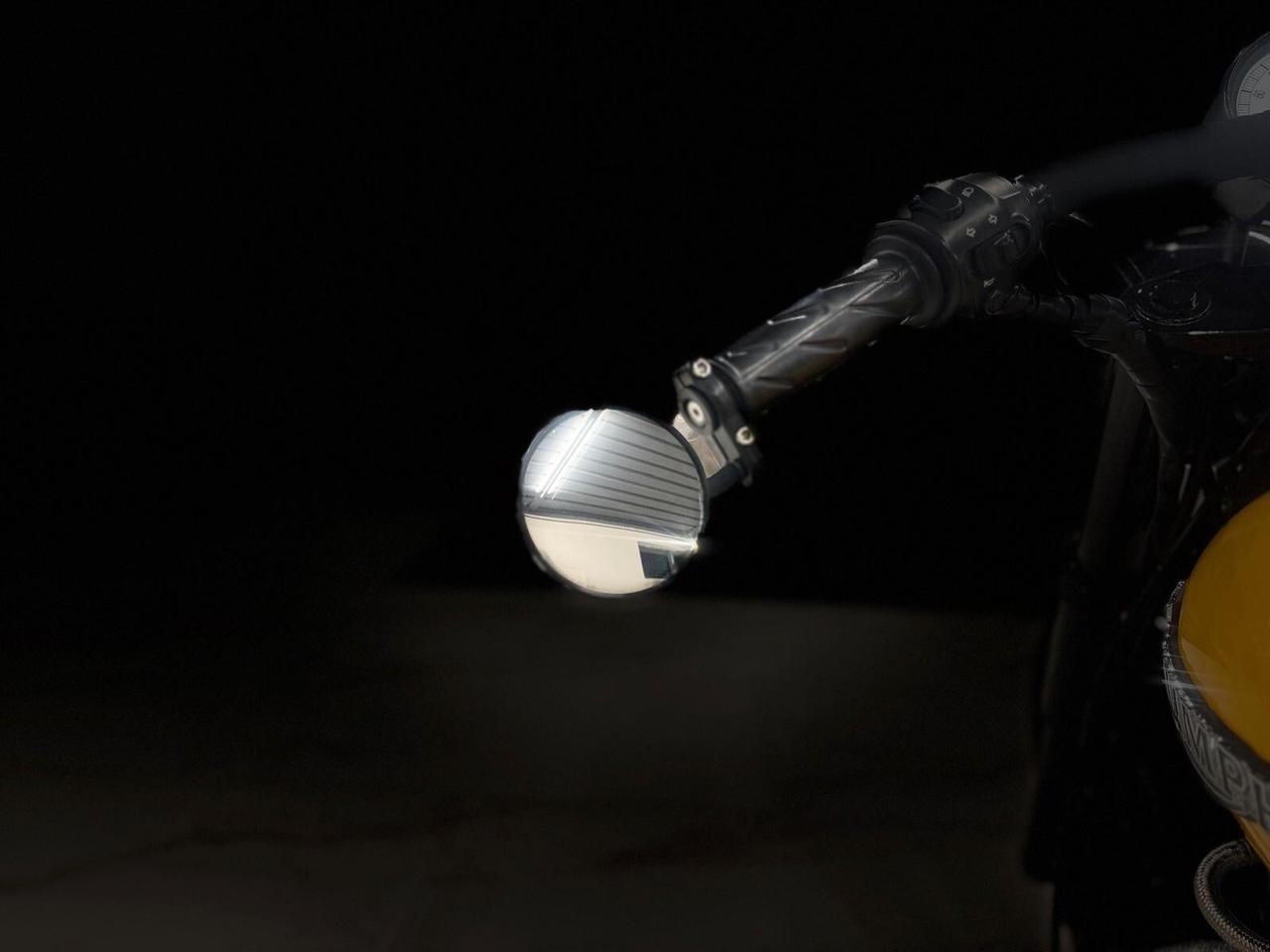 Triumph Speedmaster 790 – 2003 | 12.000 km | Custom