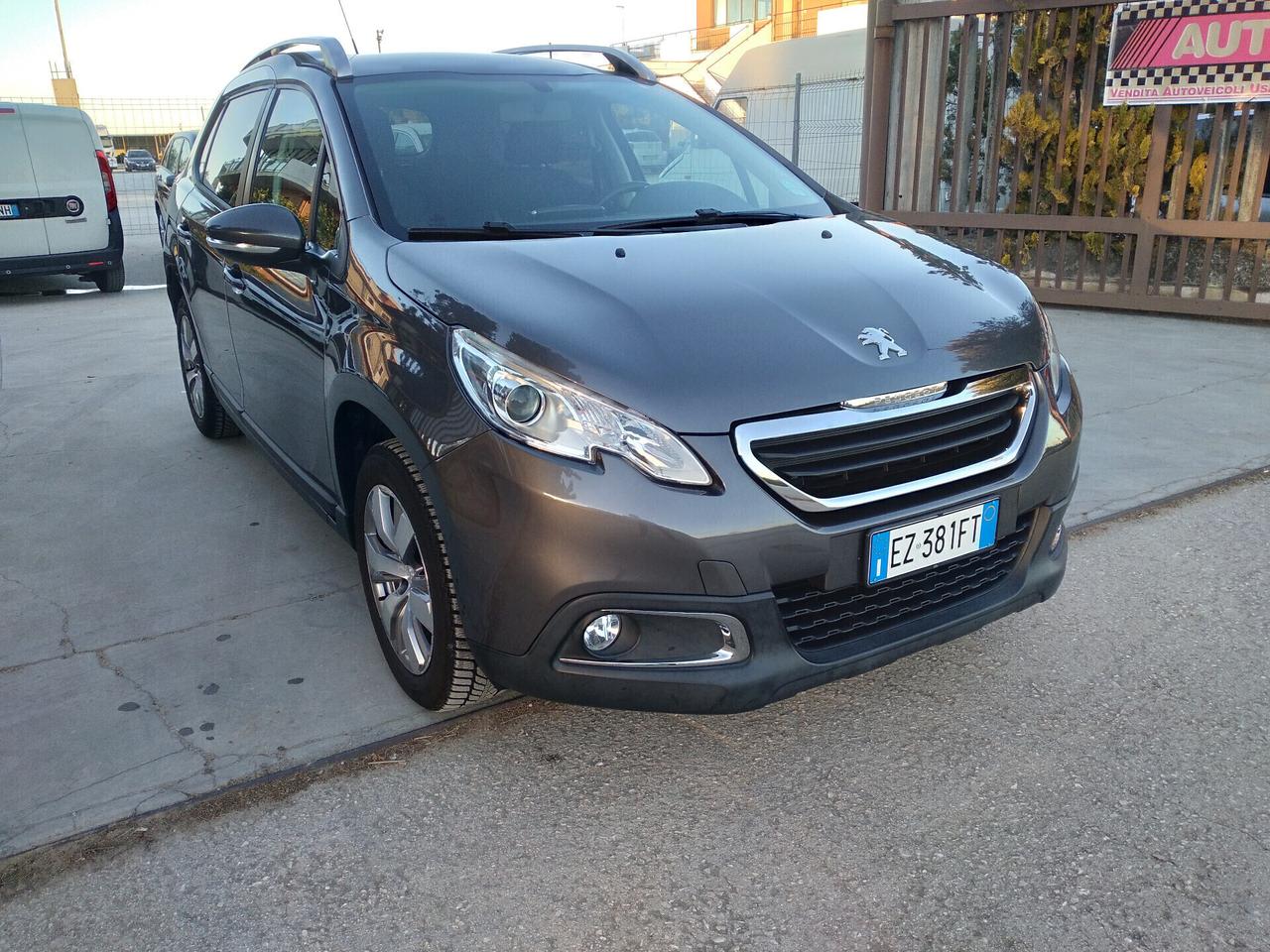 Peugeot 2008 BlueHDi 100 S&S Allure