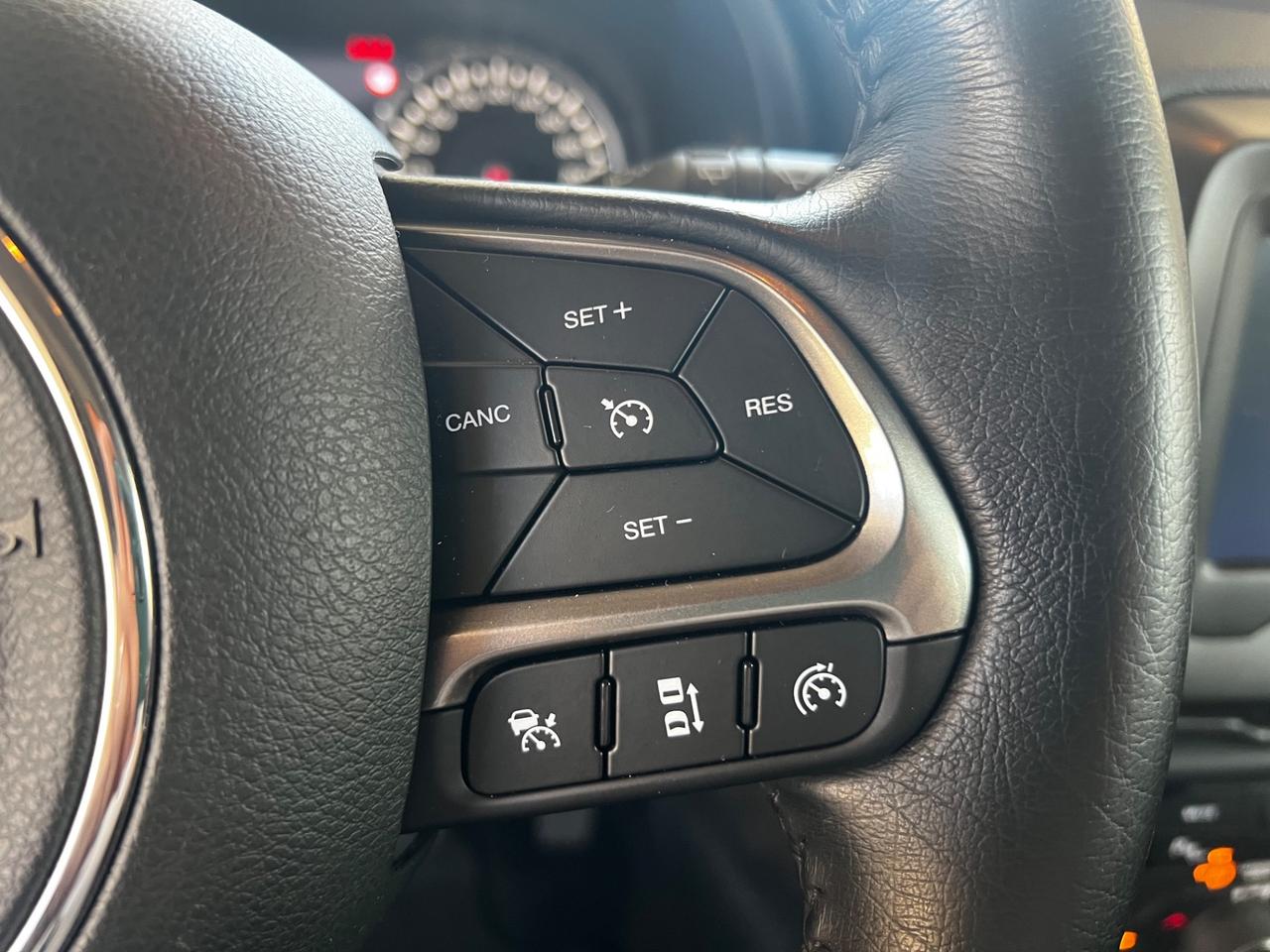 Jeep Renegade 1.3 T4 DDCT Limited CAMBIO AUTOMATICO
