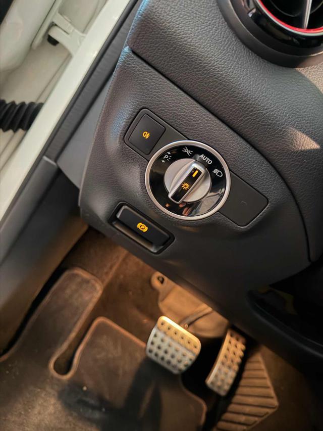 MERCEDES-BENZ GLA 45 AMG 4Matic*TETTO*SCARICHI SPORTIVI*RETROCAMERA*