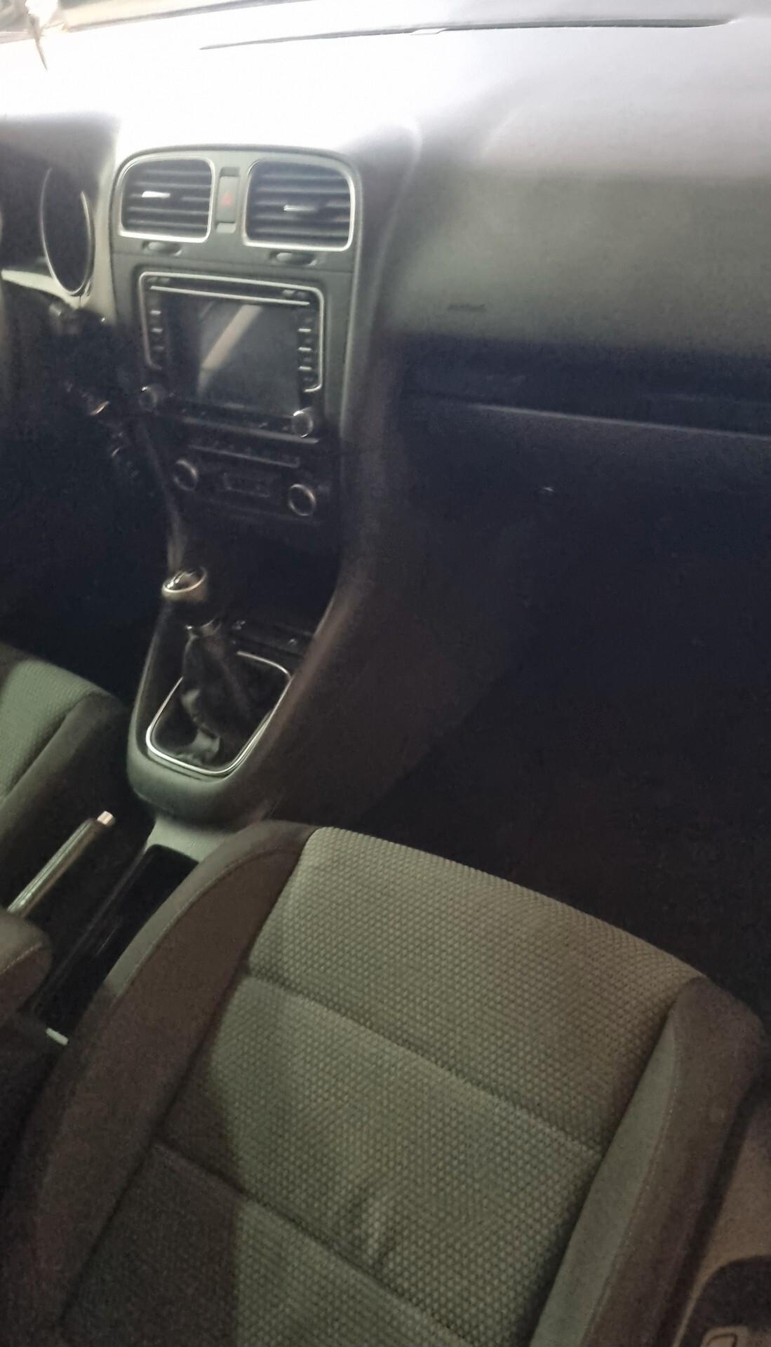 Volkswagen Golf 1.6 TDI DPF 5p. Highline