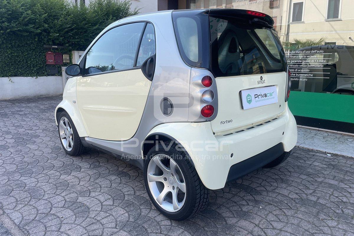 SMART fortwo 700 coupé pulse (45 kW)