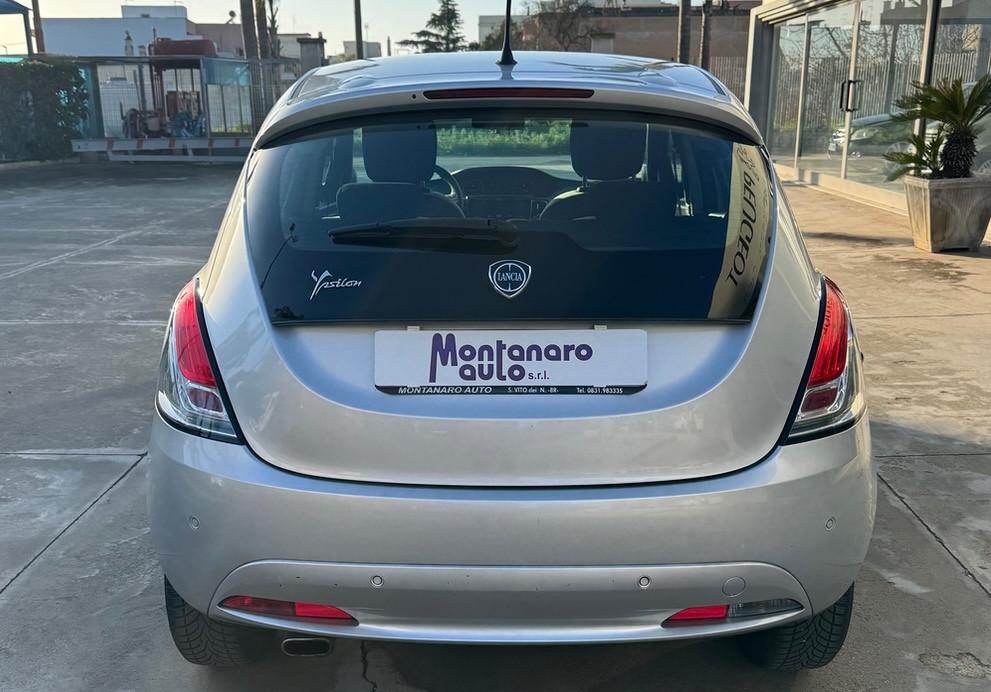 Lancia Ypsilon 1.2 69 CV 5 porte Gold