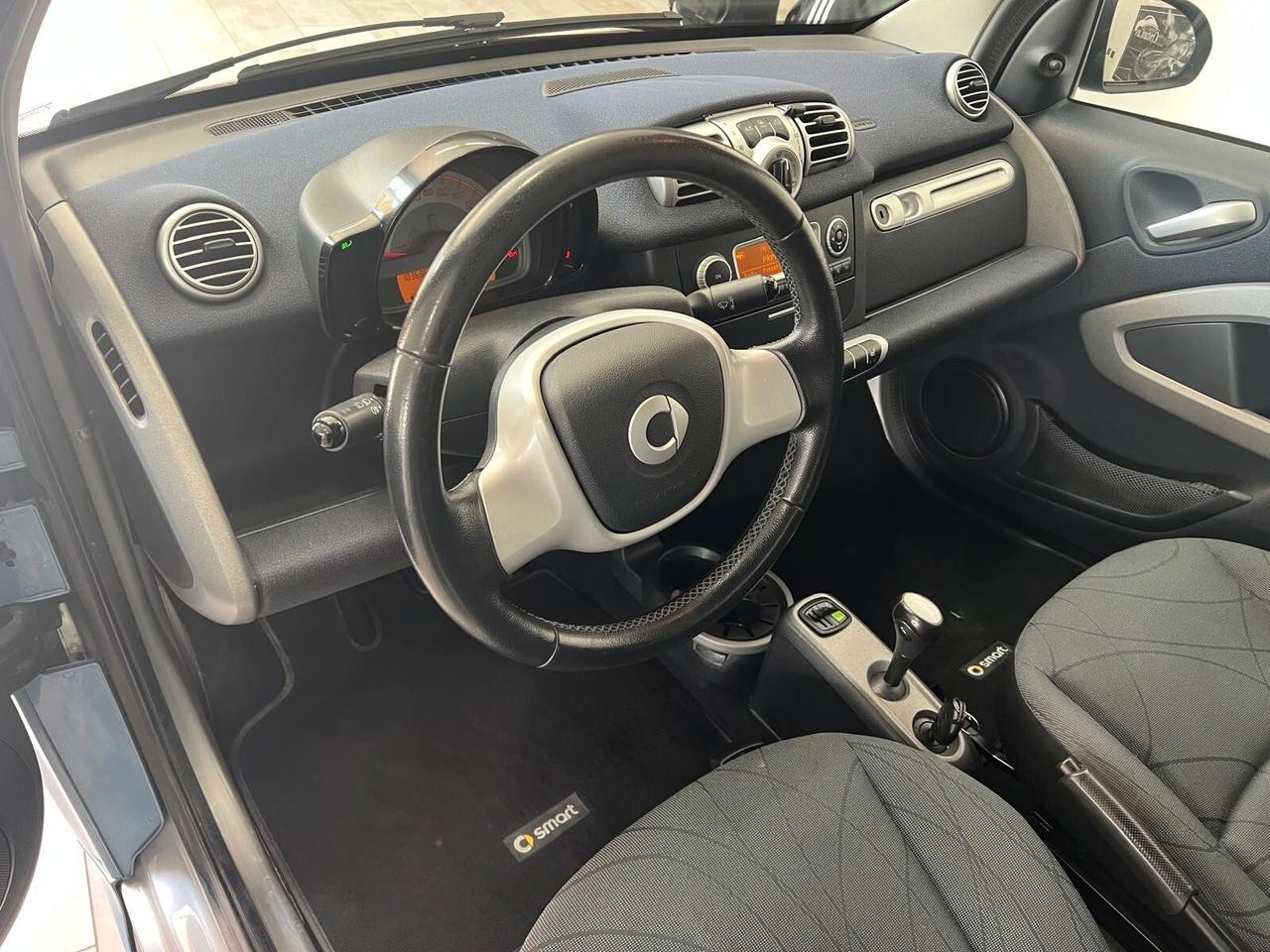 Smart ForTwo 1000 52 kW MHD coupé passion