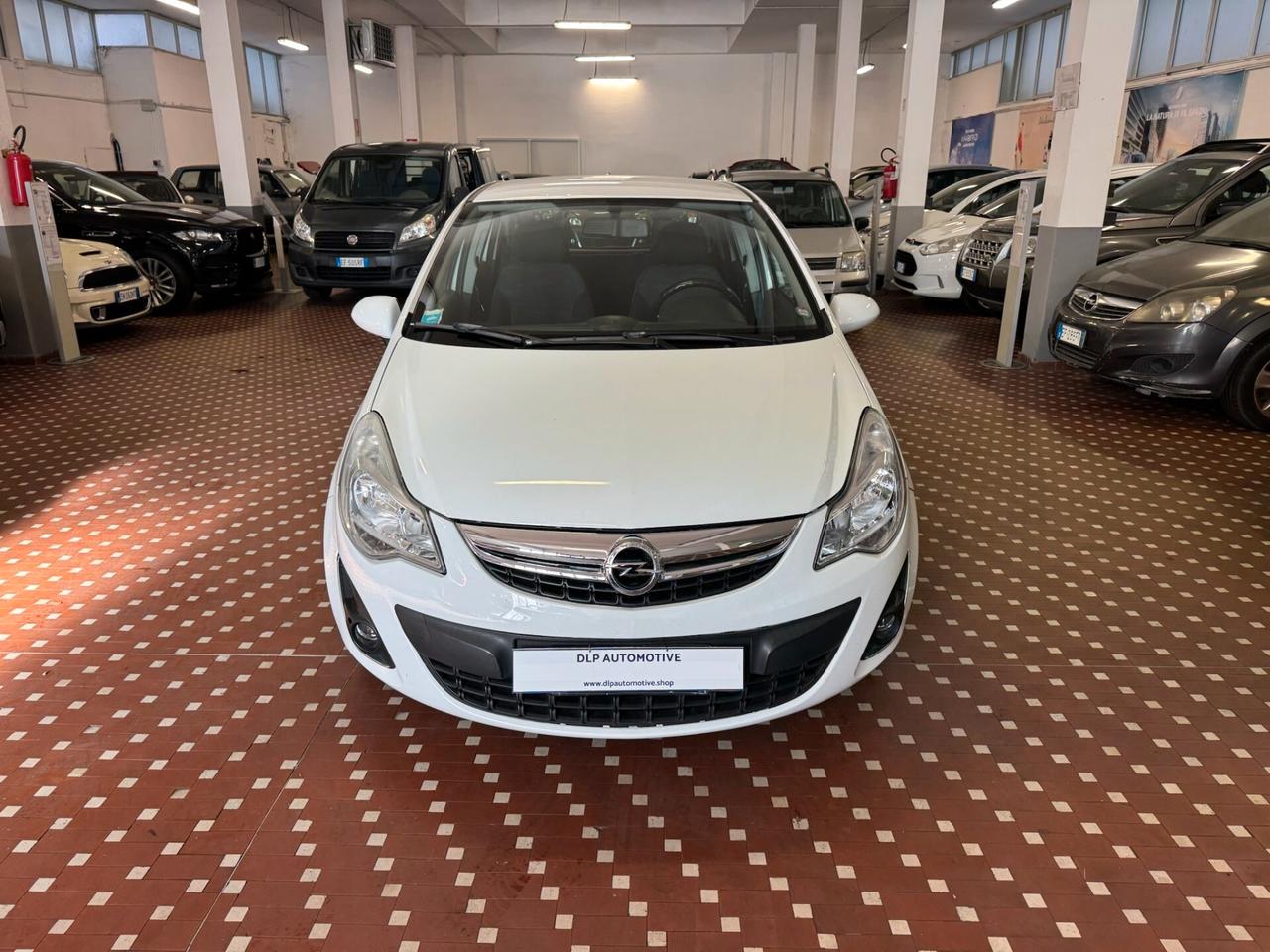Opel Corsa 1.2 5 porte Cosmo - IDEALE PER NEOPATENTATI