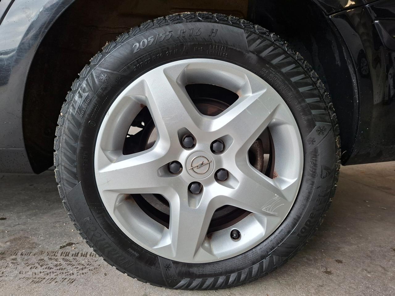 Opel Astra 1.7 CDTI 101CV Station Wagon Club