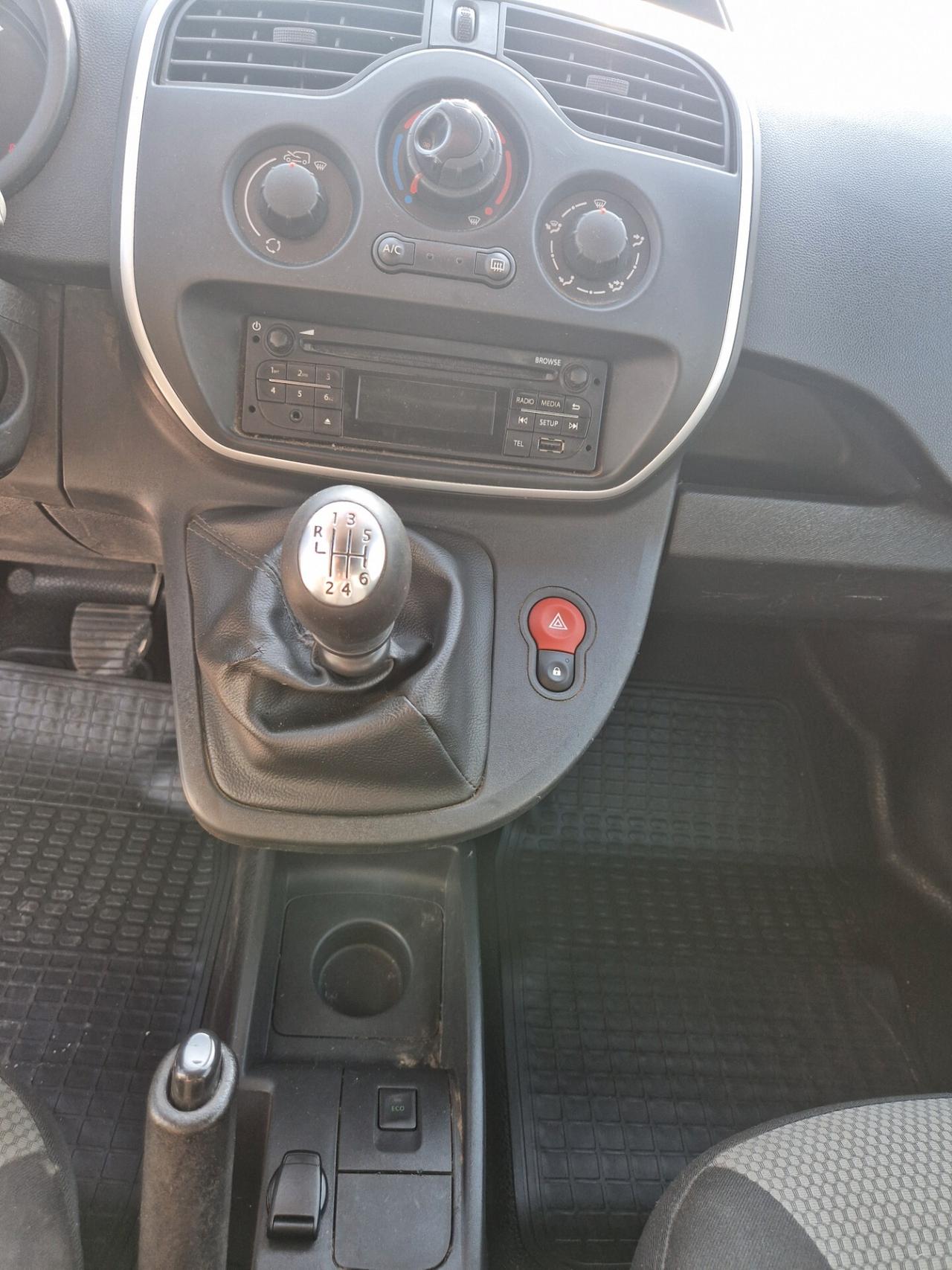 Renault kangoo 1.5 diesel 2020