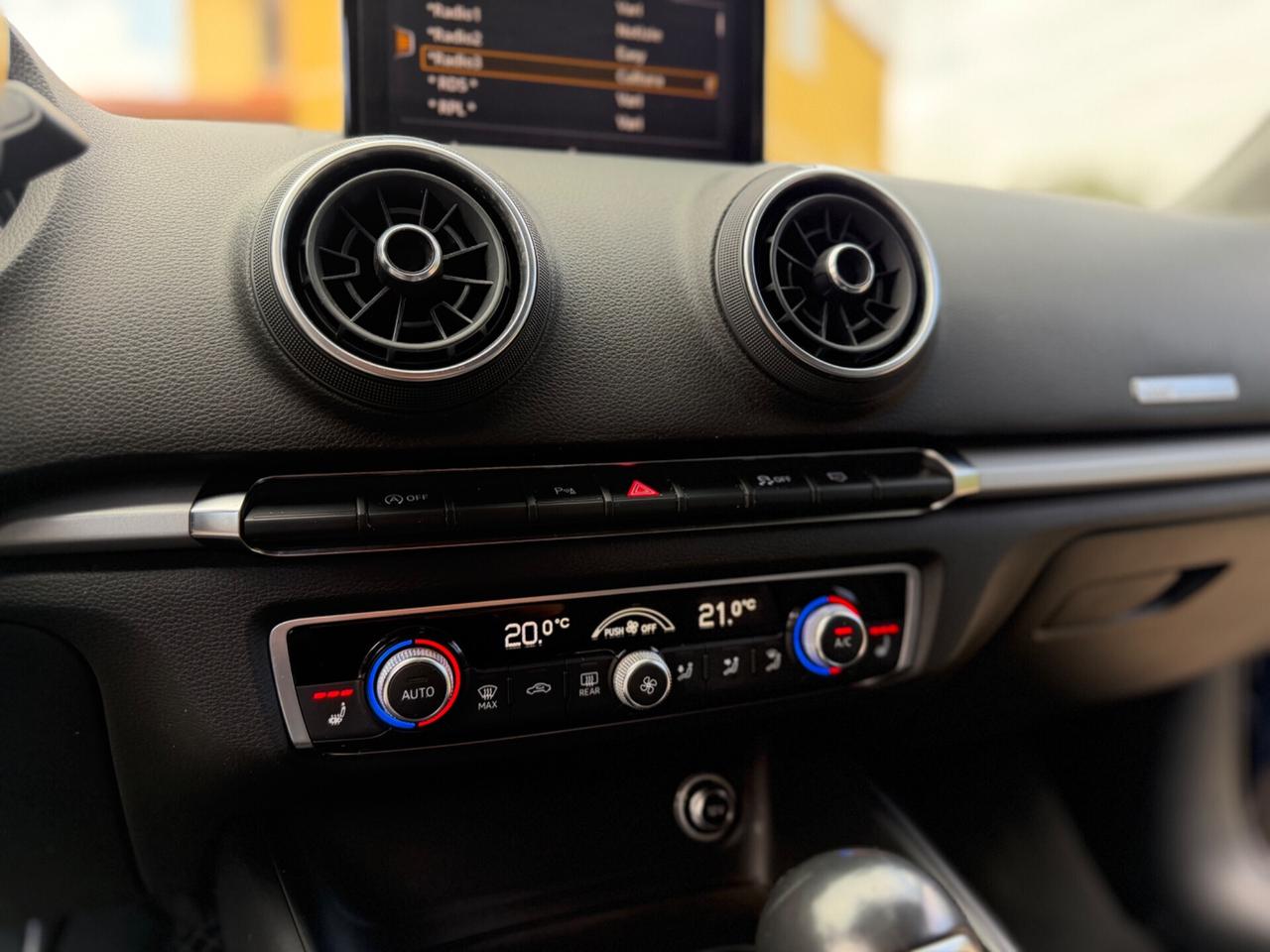 Audi A3 SPB 2.0 TDI S tronic Sport