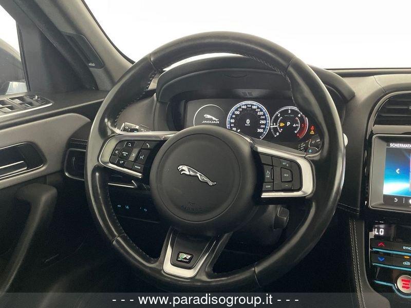 Jaguar F-Pace 2015 2.0d Prestige awd 180cv auto