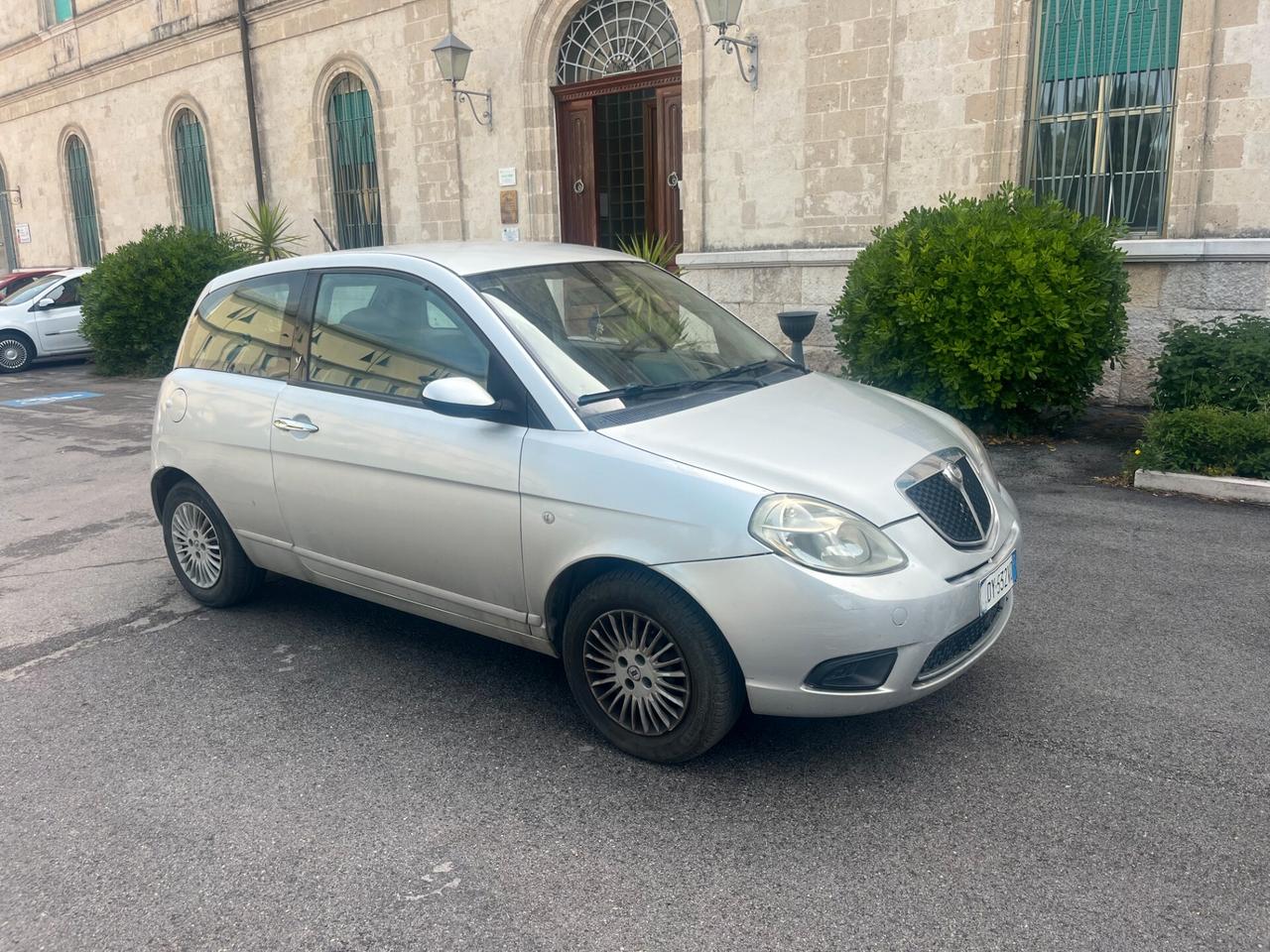 Lancia Ypsilon 1.3 MJT 75 CV X NeoPatentati