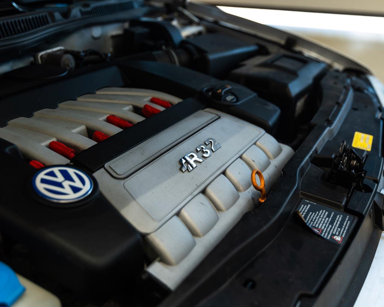 Volkswagen Golf 4 R32
