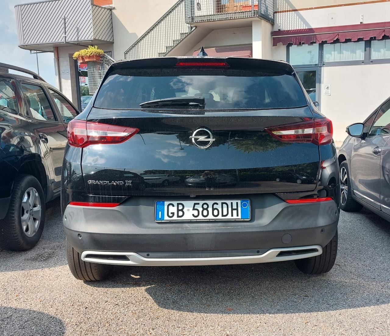 Opel Grandland X 1.5 Diesel Automatica Neopatentati