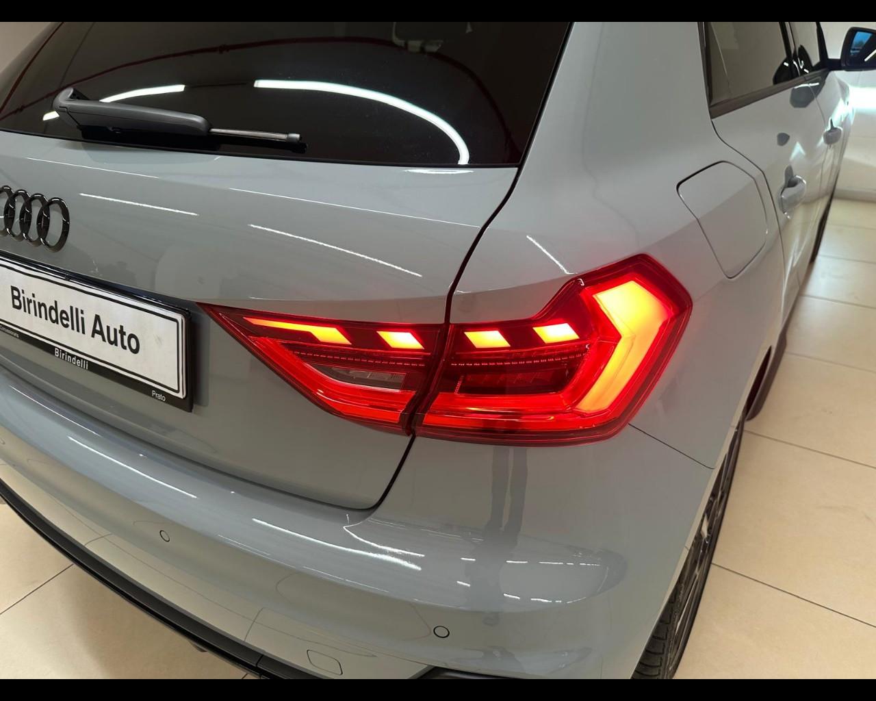 AUDI A1 2ª serie - A1 SPB 30 TFSI S tronic S line edition