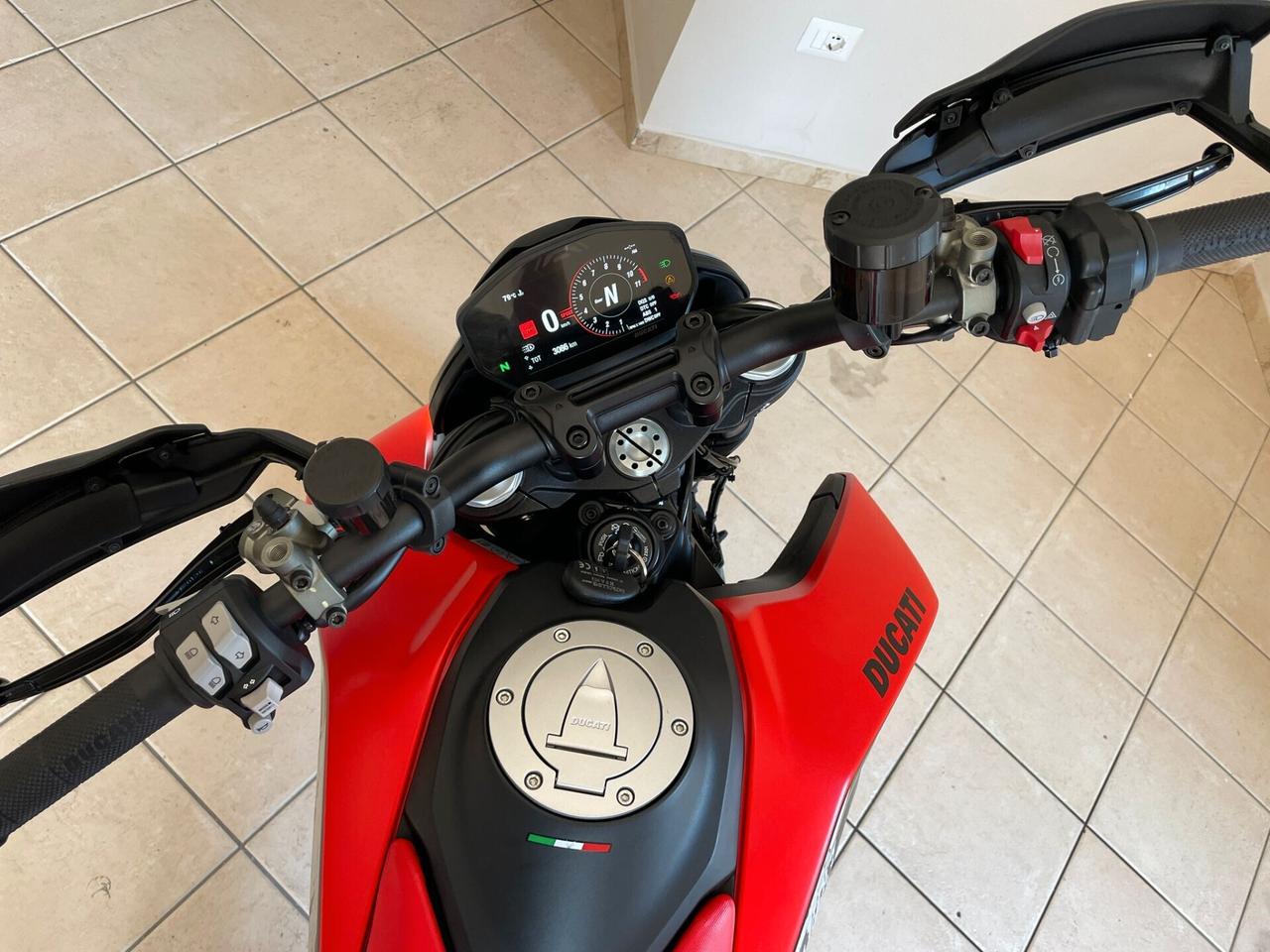 Ducati Hypermotard 950 RVE