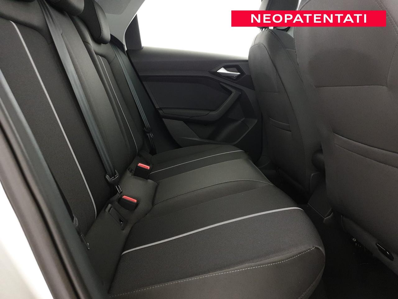 Allstreet 30TFSI 116CV S tronic Identity Contrast