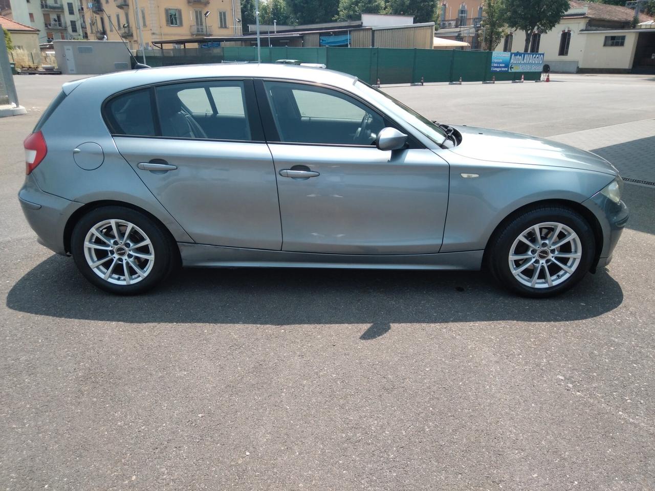 Bmw 118d 122cv 6marce cat 5 porte Eletta x neopatentati
