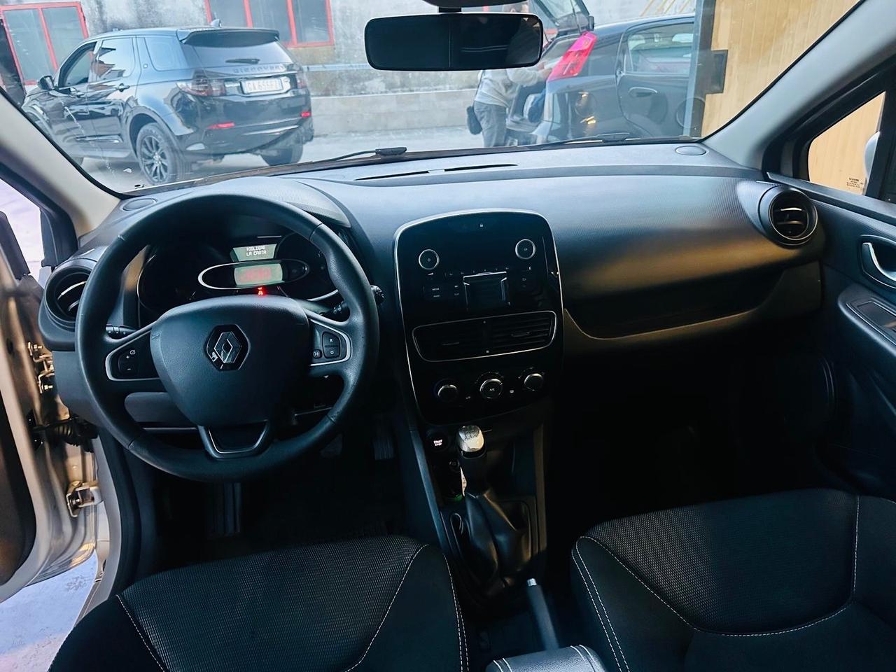 Renault Clio 1.2 75 CV 5 porte Duel2