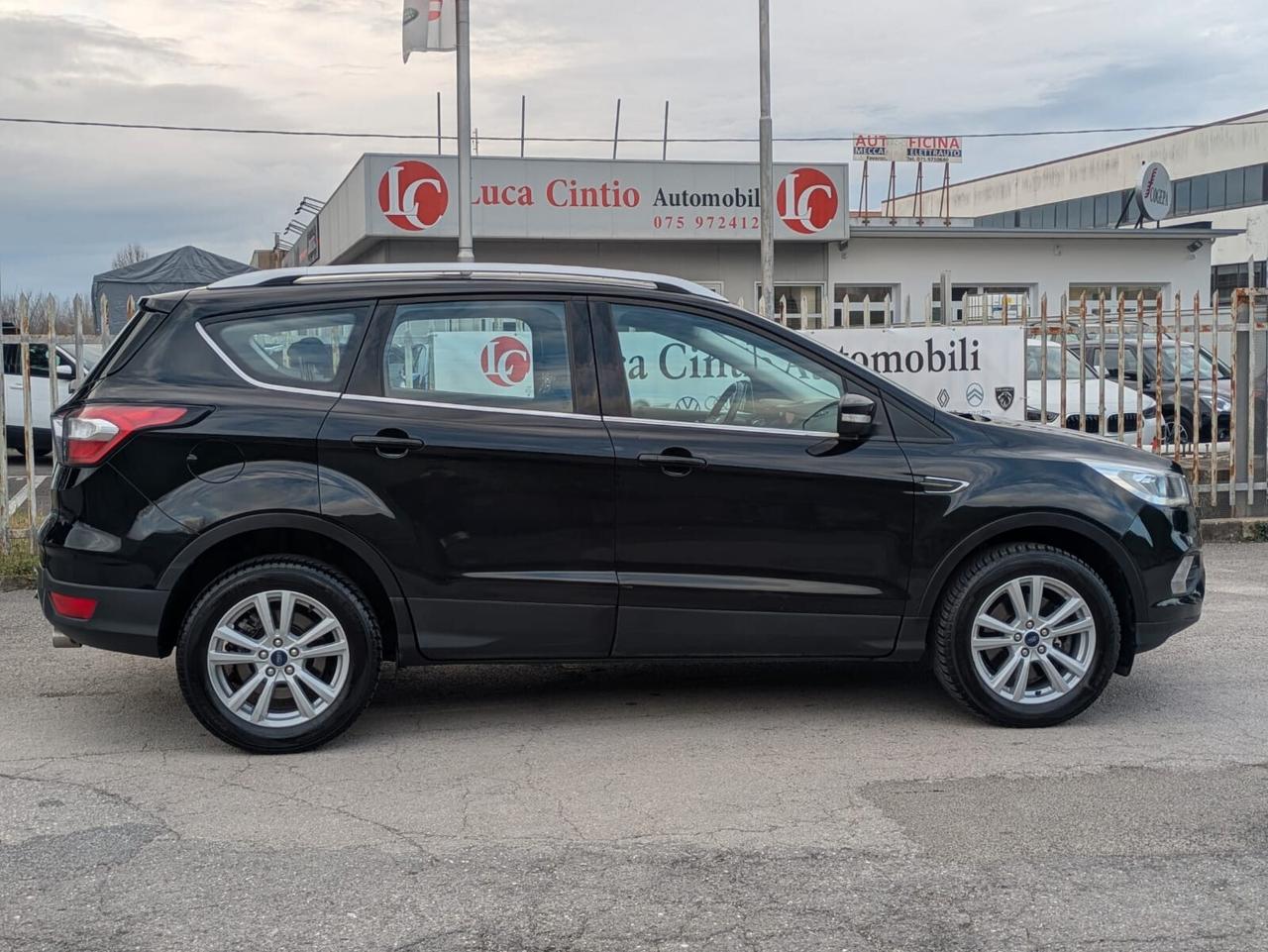 Ford Kuga 2.0 TDCI 120 CV S&S 2WD ST-Line