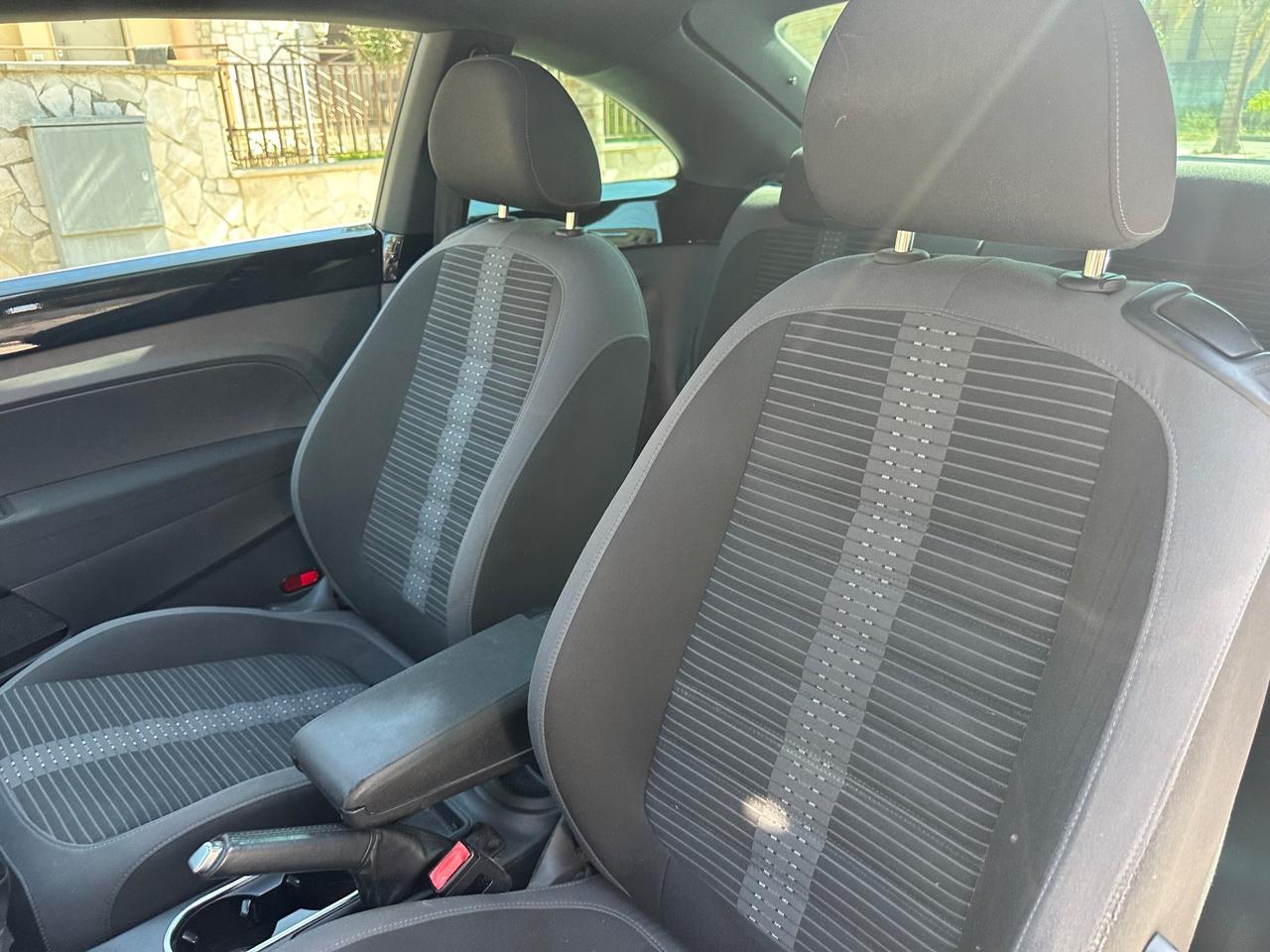 Volkswagen Maggiolino 2.0 TDI Sport BlueMotion Technology