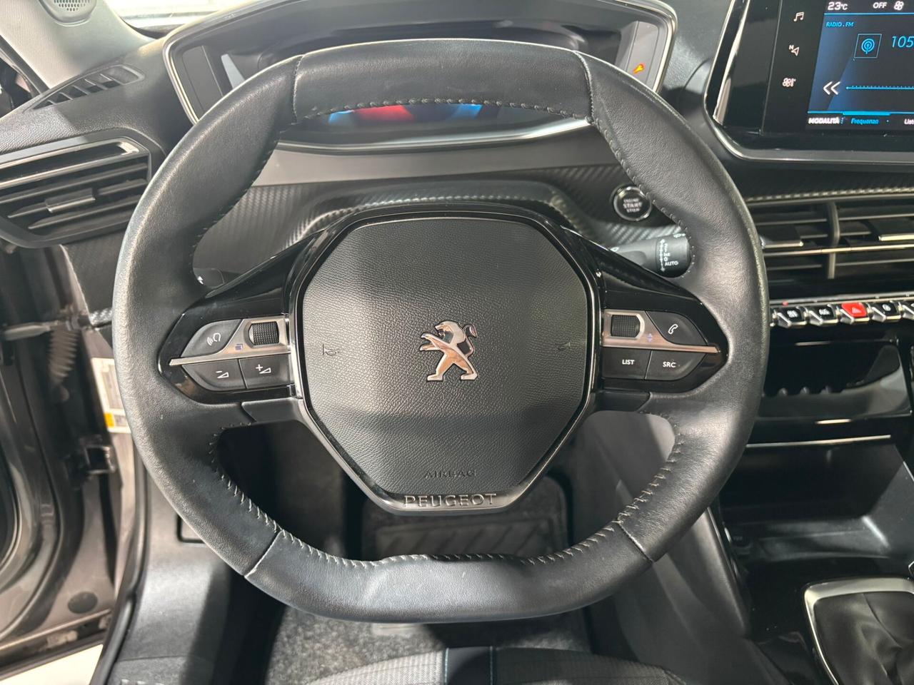 Peugeot 2008 PureTech 100 S&S Allure Pack