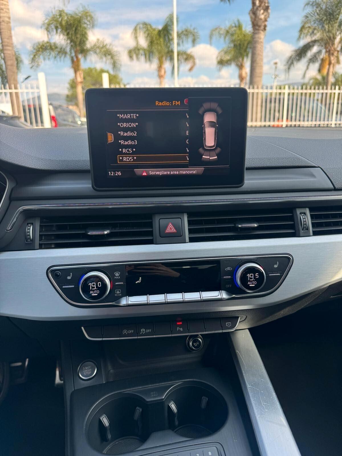 Audi A4 2.0 TDI 150 CV S tronic sline