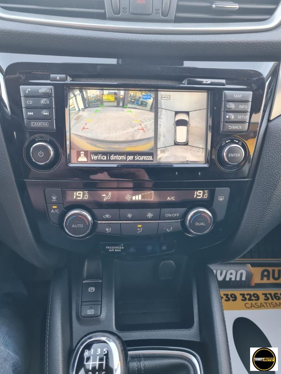 NISSAN Qashqai 1.5 dCi N-Connecta