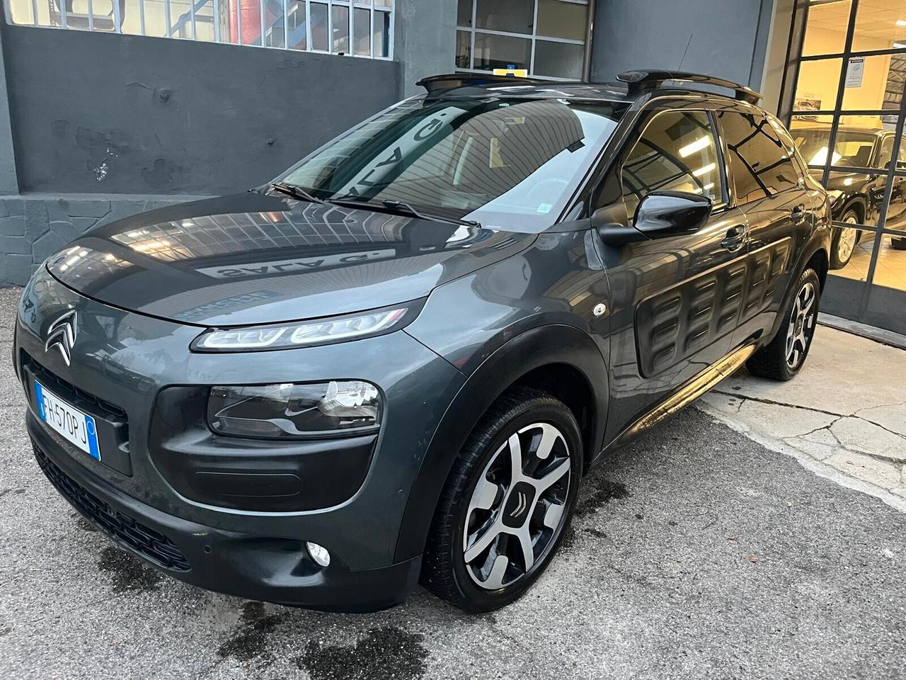 Citroen C4 Cactus PureTech 82 Shine