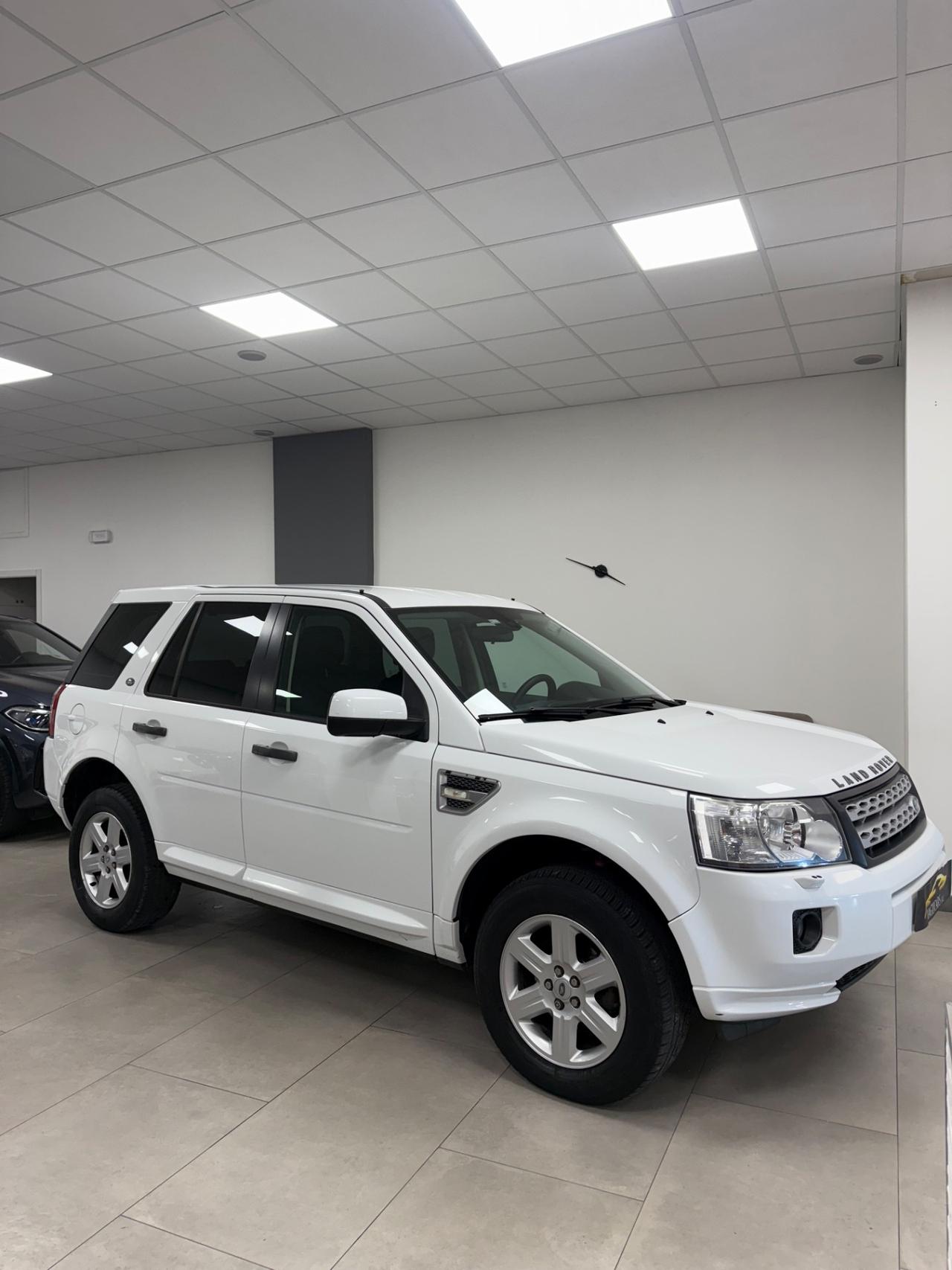 Land Rover Freelander 2.2 TD4 S.W. SE