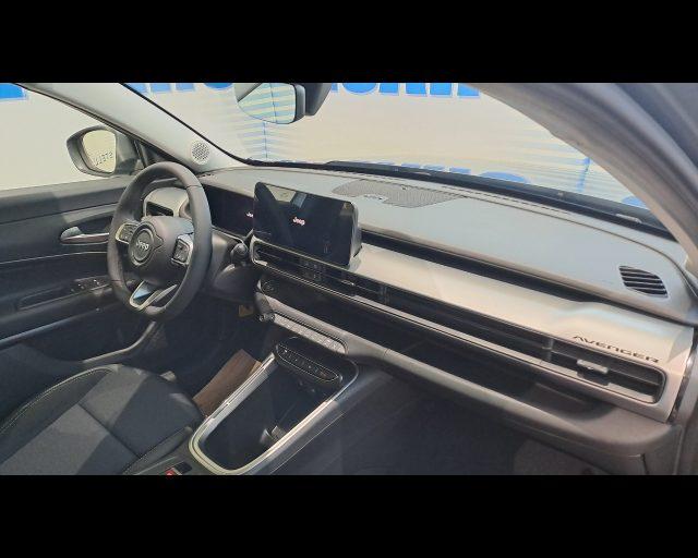 JEEP Avenger 1.2 turbo e-hybrid Altitude fwd 100cv edct6