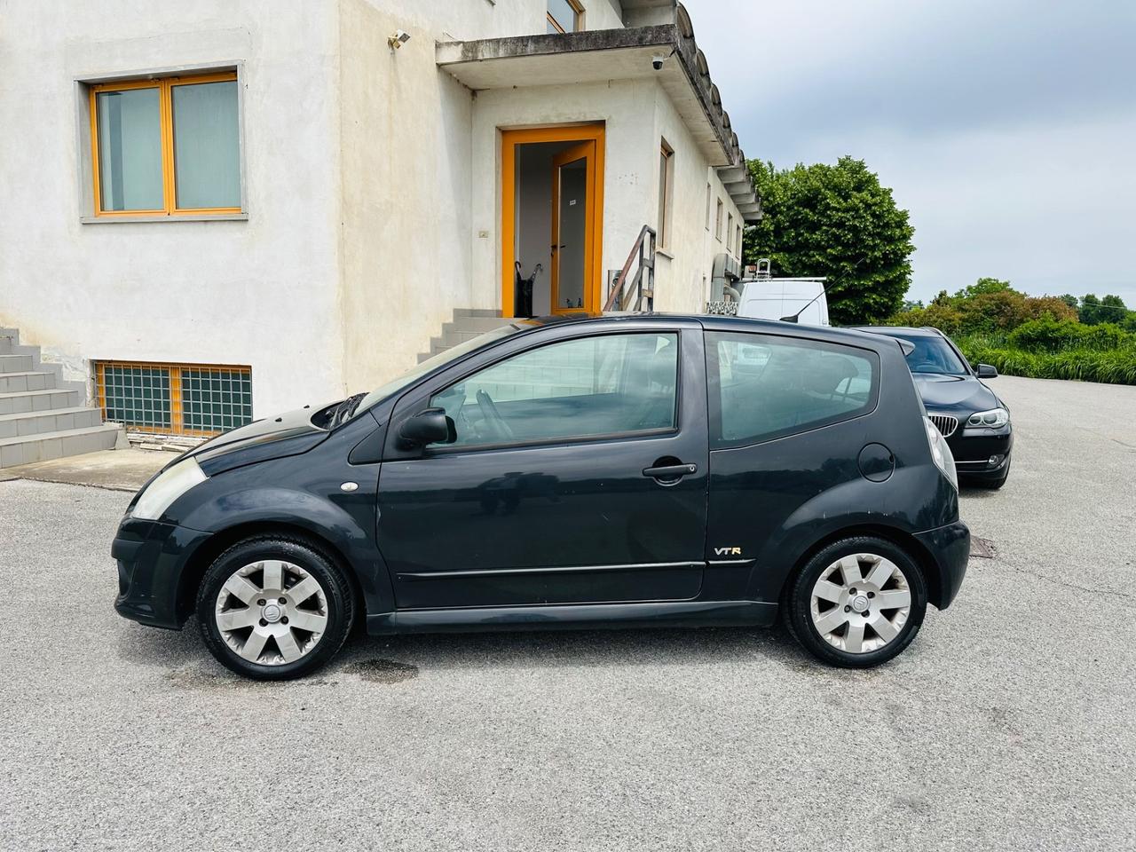 Citroen C2 1.4 benzina vti 2008 215.000km neo patentati