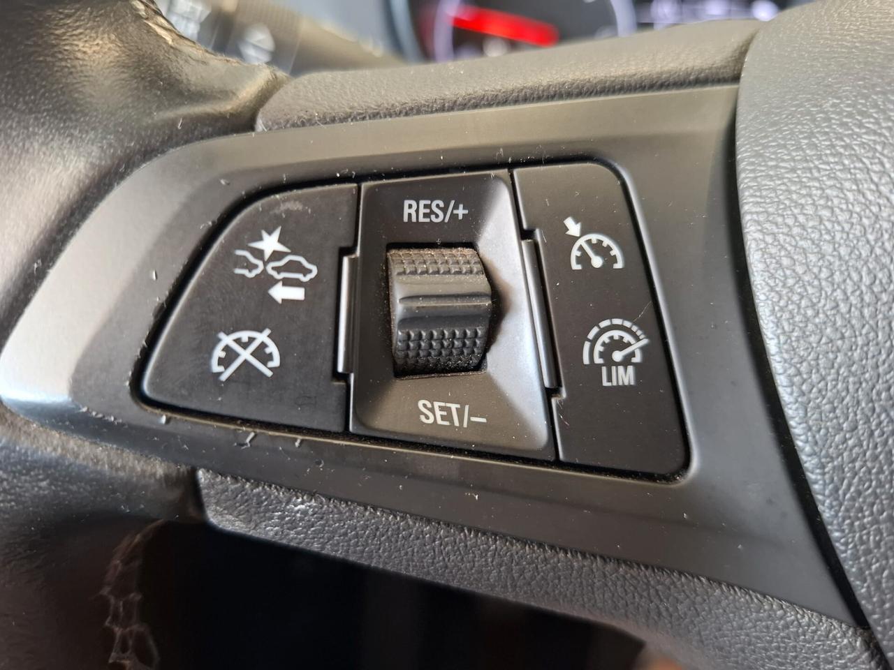 Opel Zafira Innovation Diesel Manuale