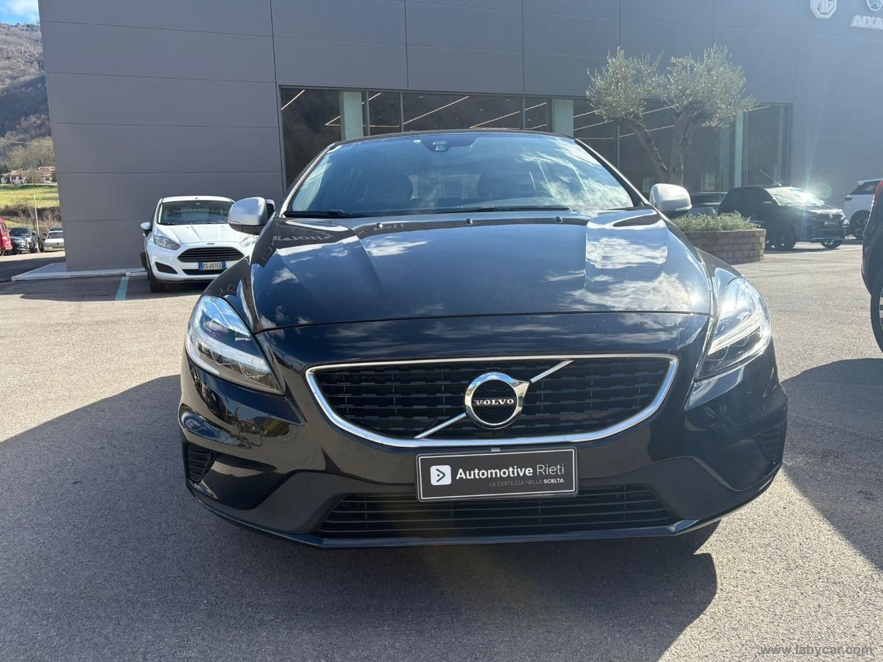VOLVO V40 D2 R-design