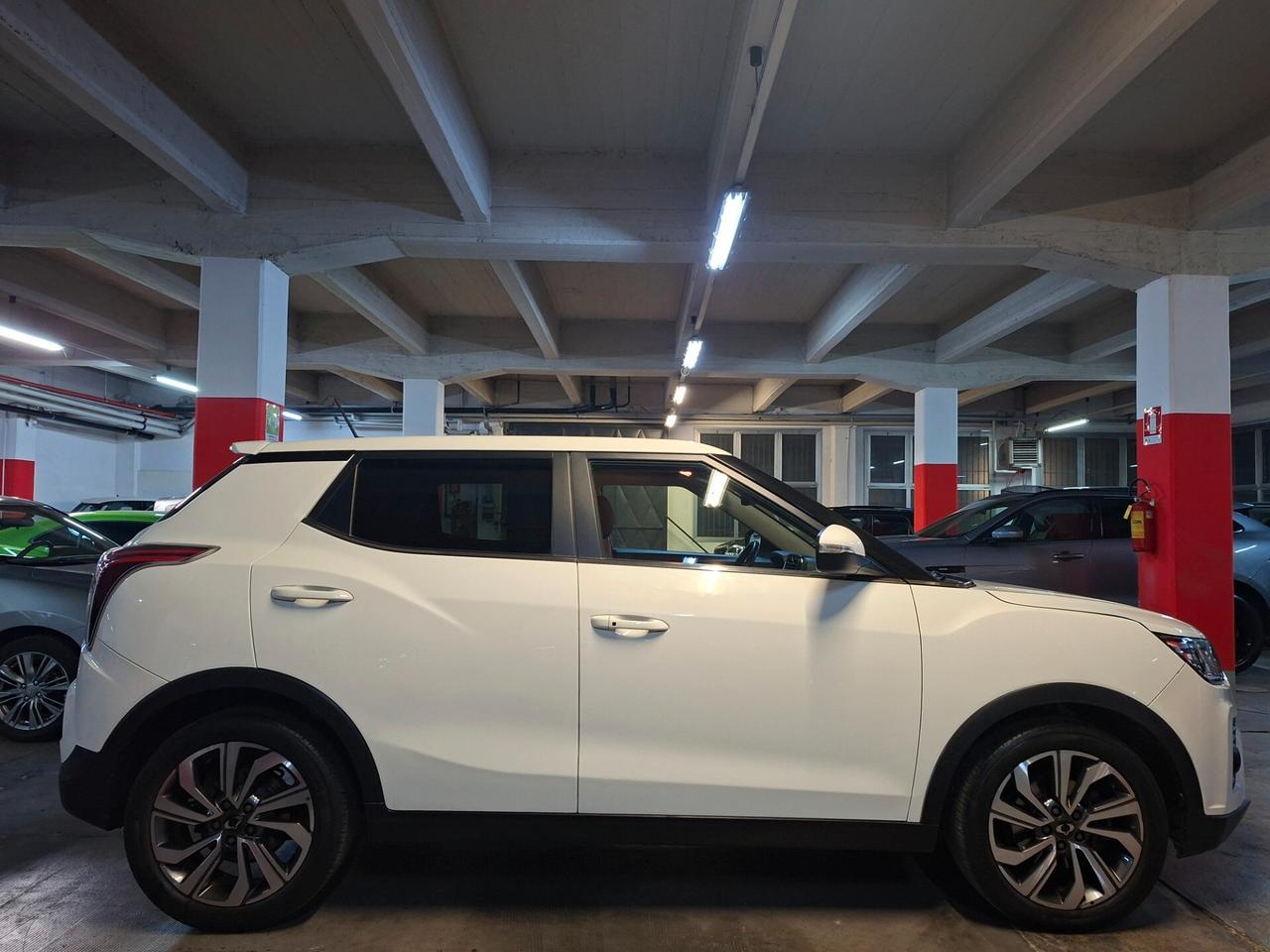 Ssangyong Tivoli 1.5 GDI Turbo Exclusive C.LEGA 32000 KM!!!