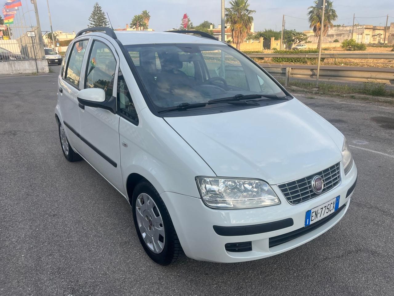 Fiat Idea 1.4 Dynamic Gpl Unipro 2012