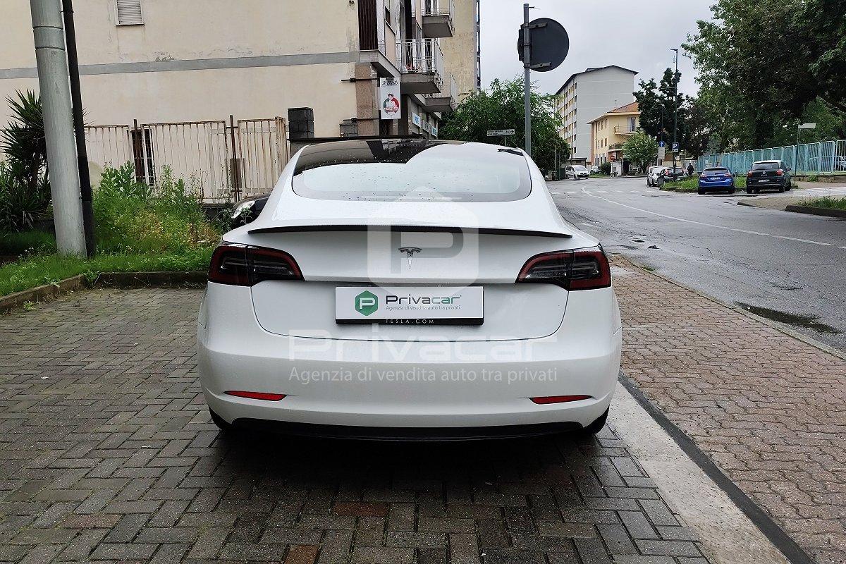 TESLA Model 3 RWD