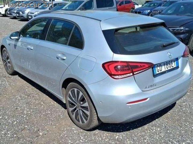 MERCEDES-BENZ A 250 Classe A e eq-power Business Extra auto - GD186EY
