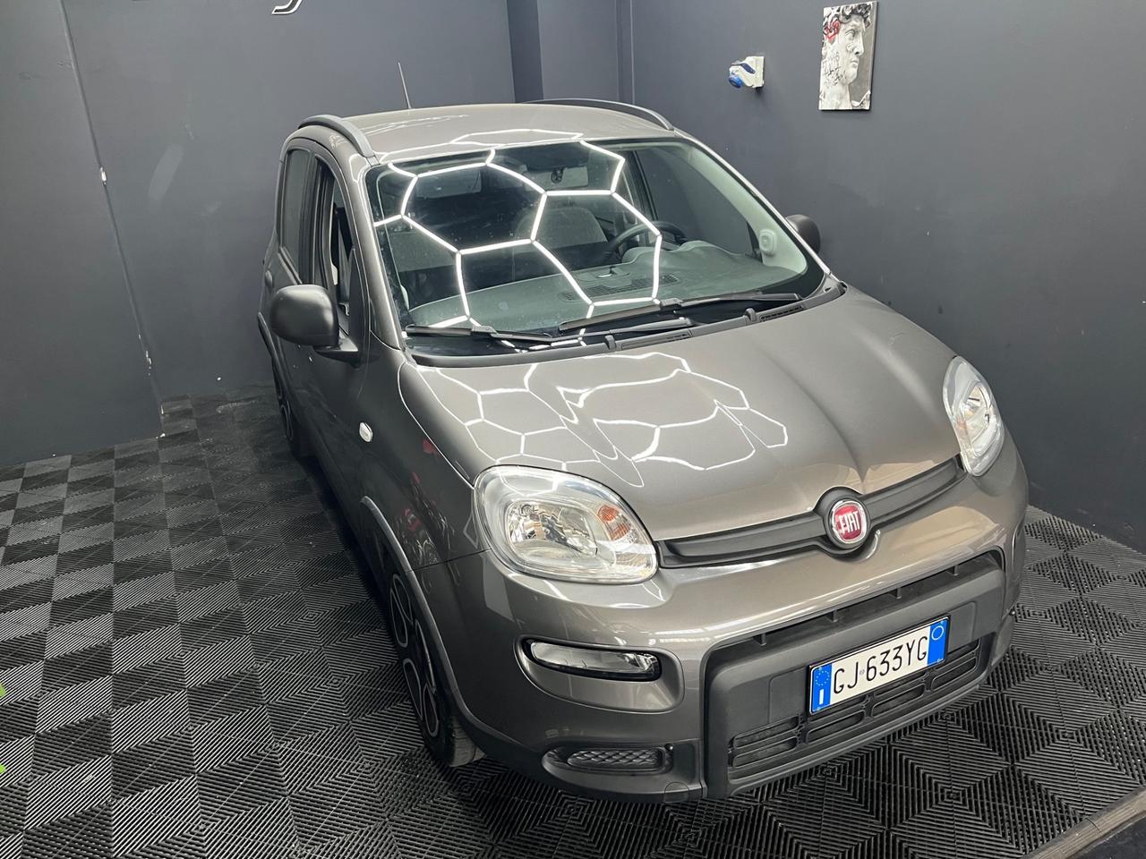 VENDO FIAT PANDA 1.0 FireFly Hybrid 70 CV – Anno 2022