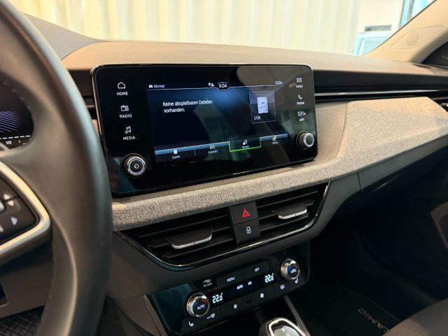 SKODA Kamiq 1.0 TSI DSG Black Dots Camera LED DAB+ Keyless