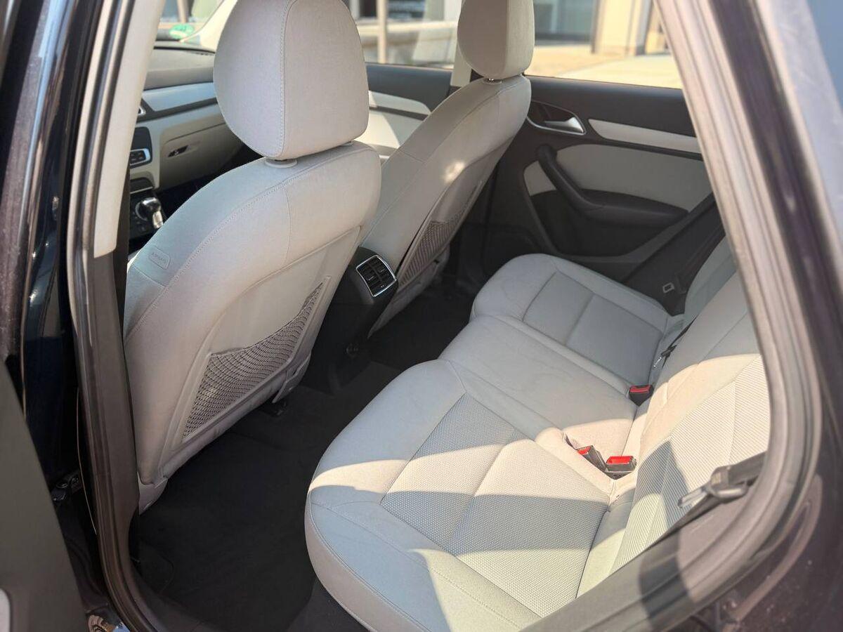 Audi Q3 2.0 tdi Business 140cv