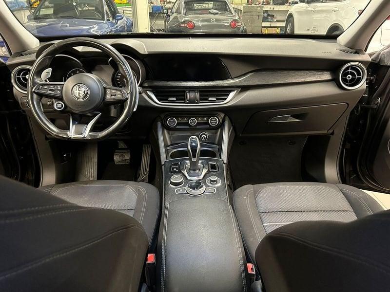 Alfa Romeo Stelvio 2.2 Turbodiesel 160 CV AT8 RWD AUTOCARRO