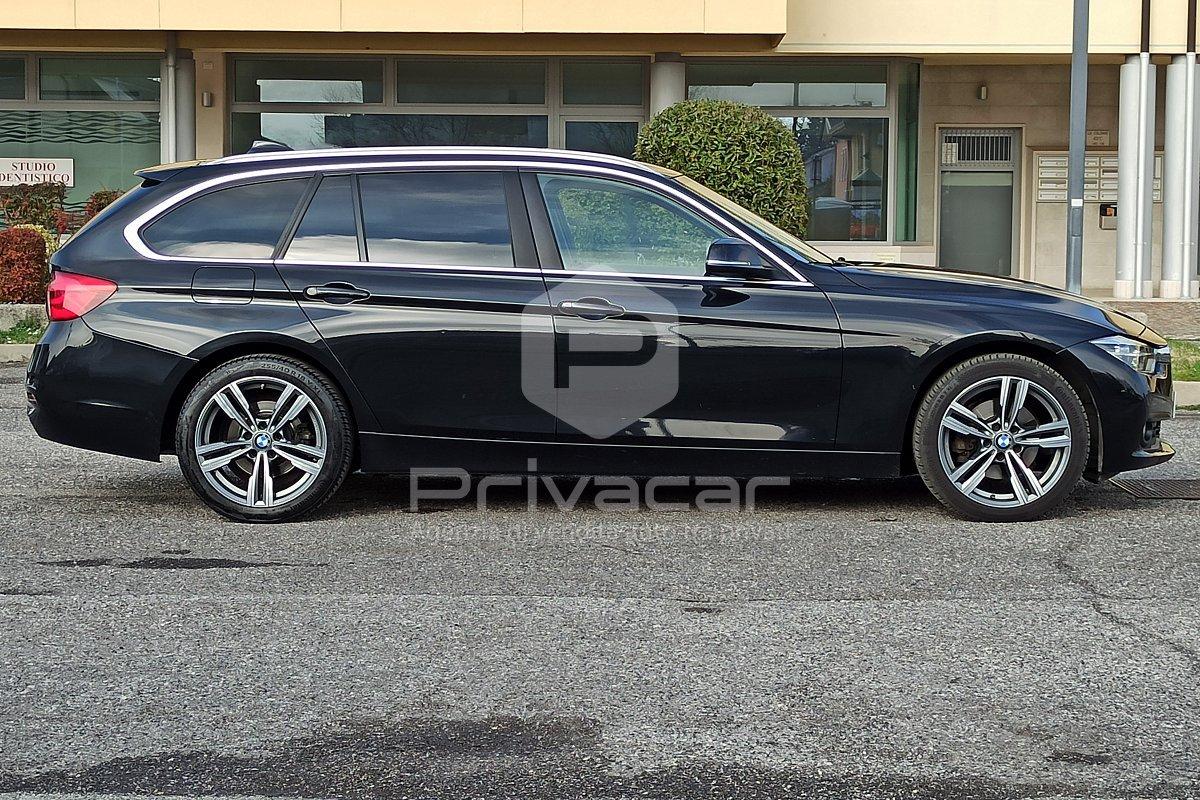 BMW 320d xDrive Touring Business Advantage