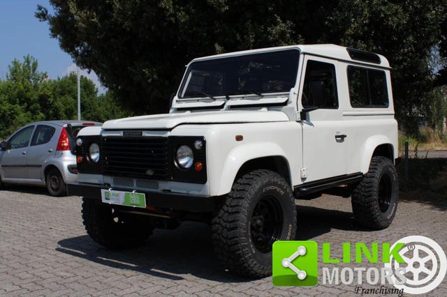 LAND ROVER Defender 90 2.5 Td5