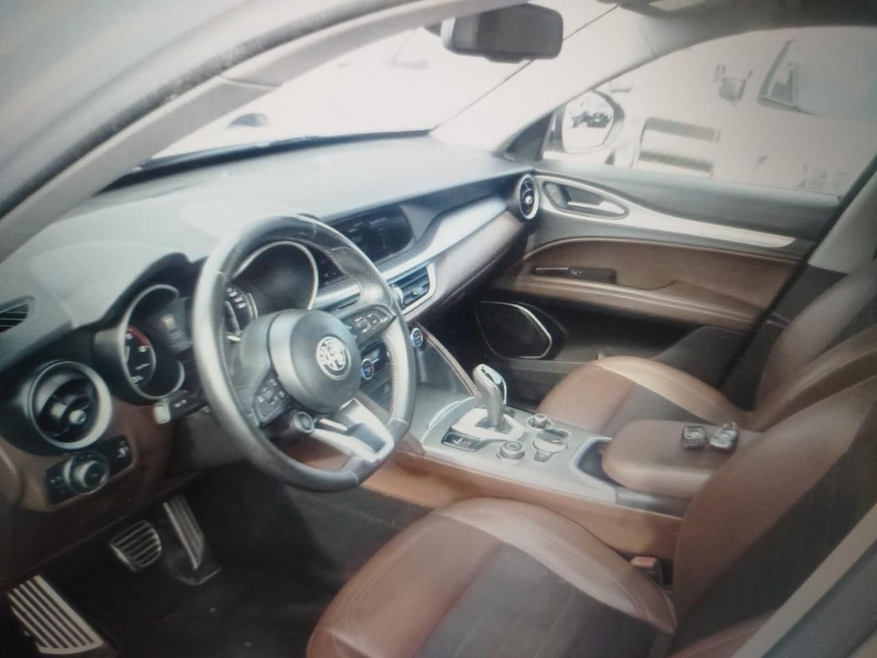 Alfa Romeo Stelvio 2.2 Turbodiesel 190 CV AT8 Q4 Business